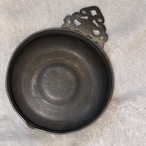 Stieff pewter porridge serving bowl from Williamsburg